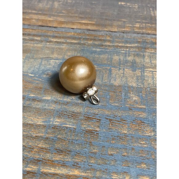 Gold Pearl Pendant Charm With Rhinestone Accent - Picture 2 of 3